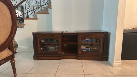 TV stand