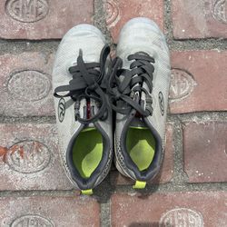 Baseball Cleats - size 3