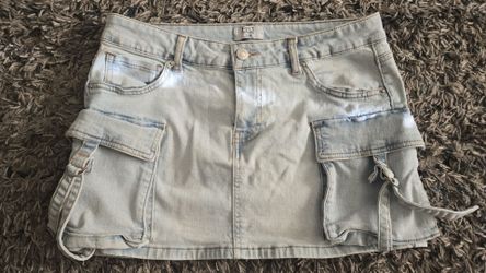 Women's skirt size medium