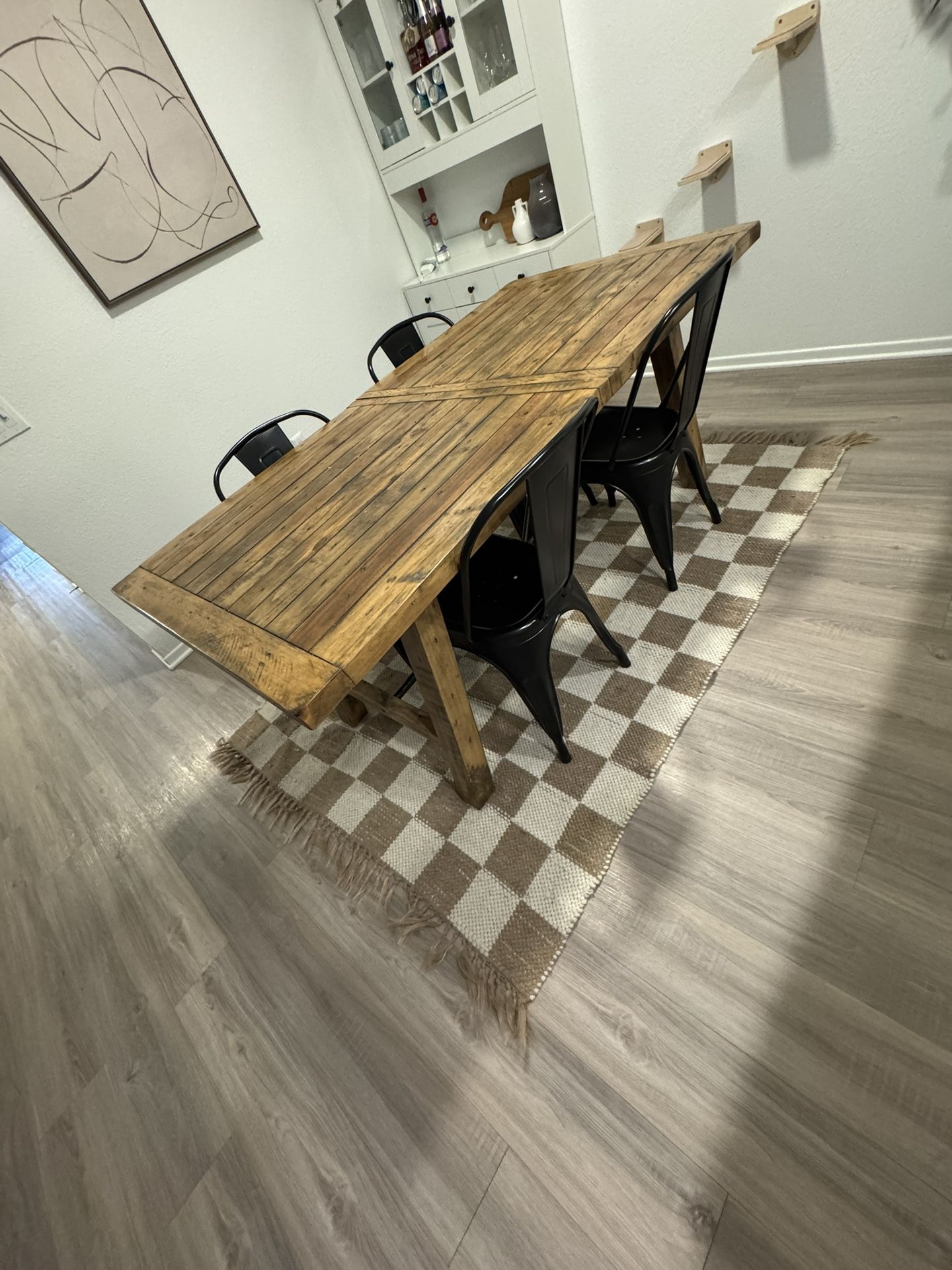 Kitchen Table And Chairs (4)