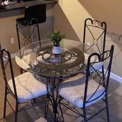 Dining Table Set