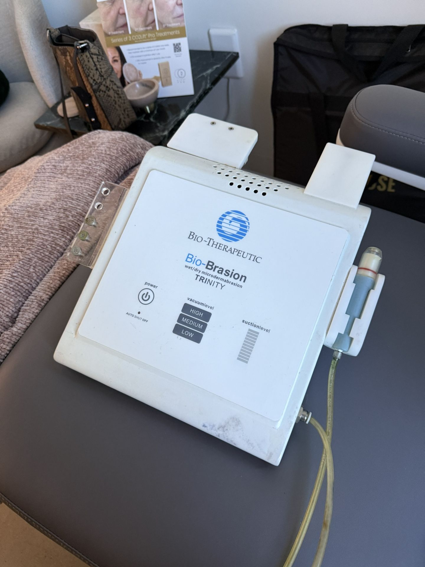 Bio Therapeutic Bio Branson Wet Dry Microdermabrasion Machine Pro Spa Equipment