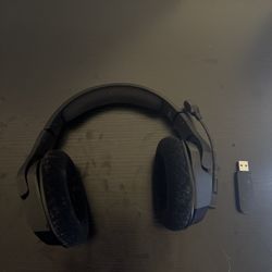 Gaming Headset: Hyper X Wireless Cloud Stinger