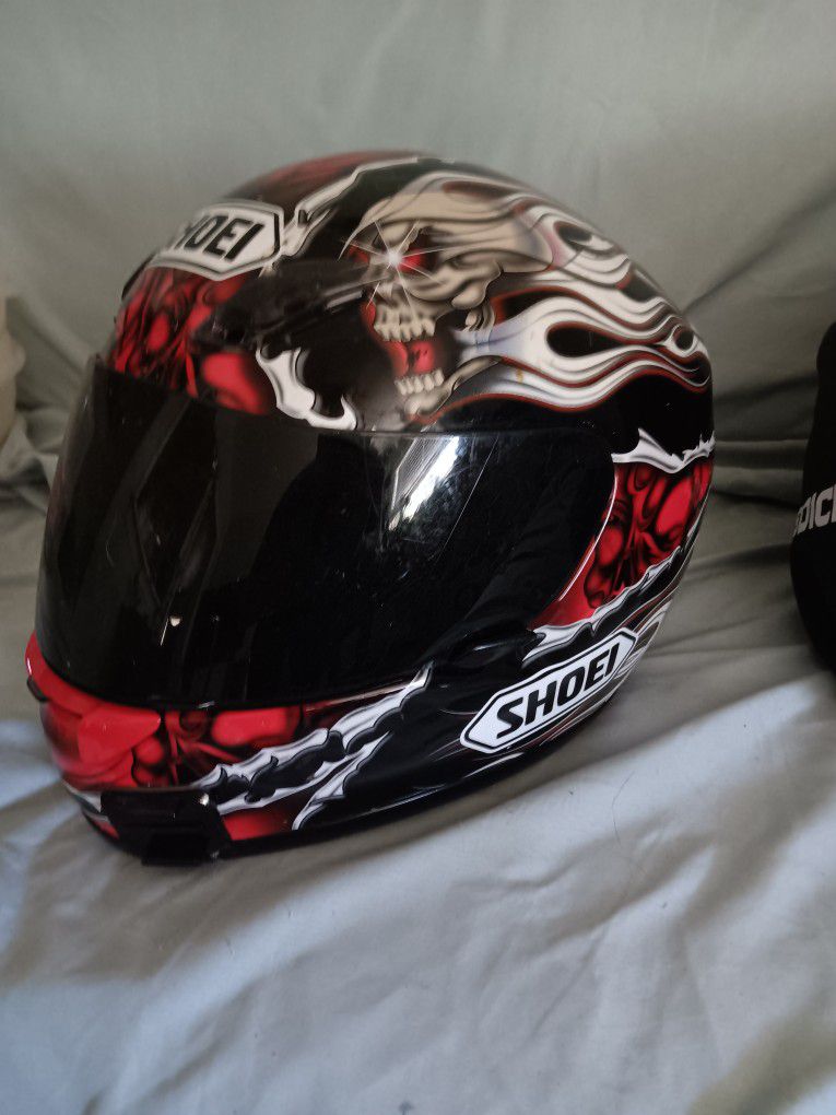 Shoei Motorcycle Helmet XL