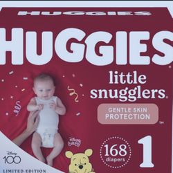 Diapers / Huggies 
