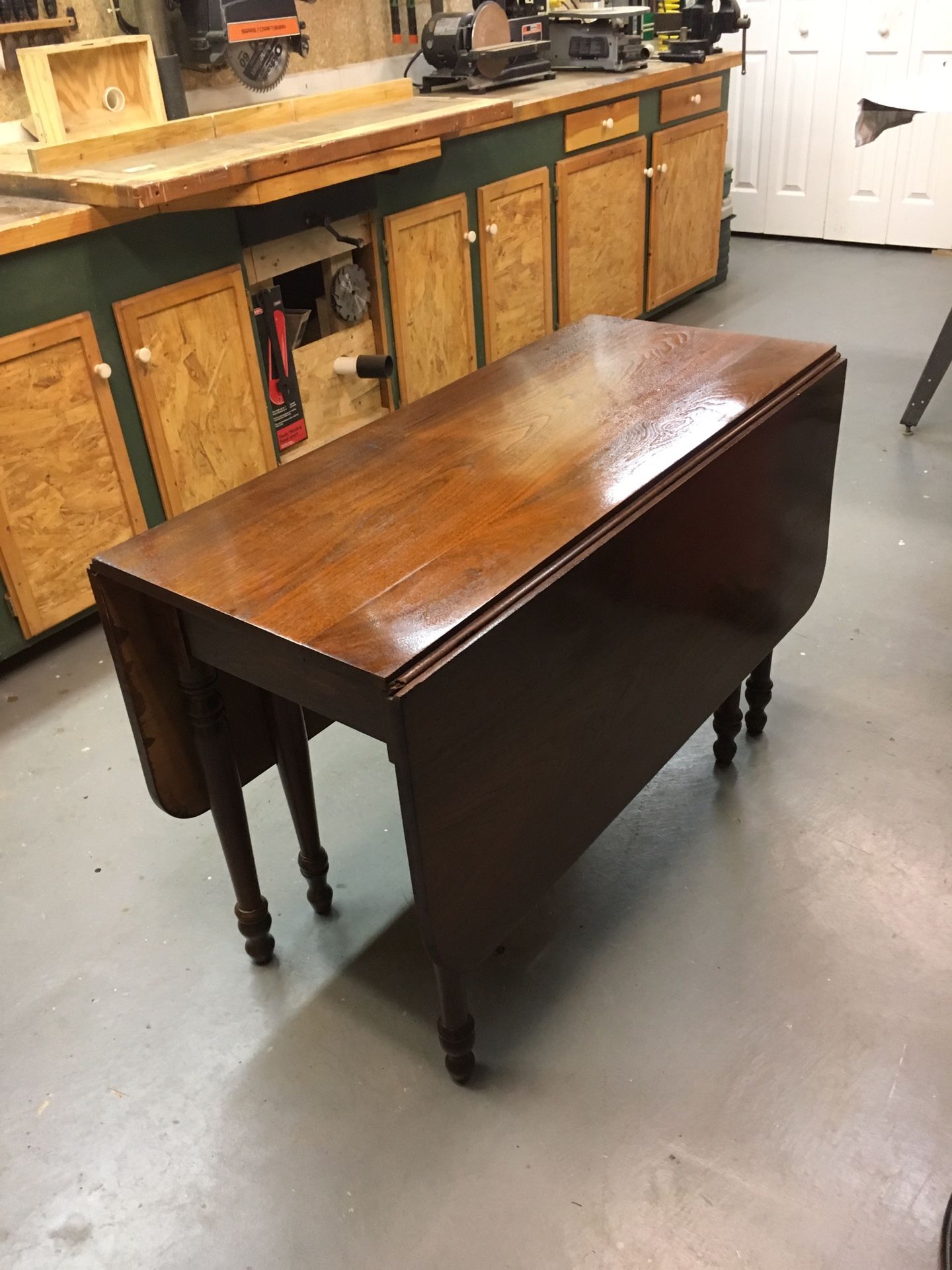 Antique Drop Leaf/Gate Leg Table