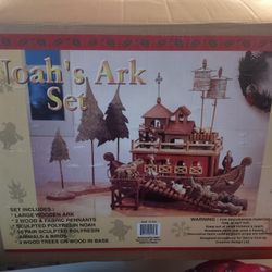 Noah's Ark Set Collectible Piece.