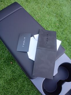 Tesla console center brand new