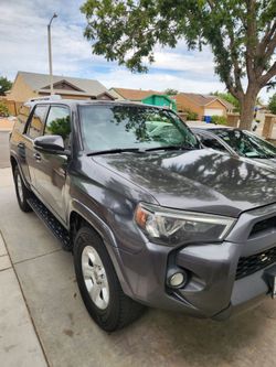 Toyota  4runner  SR5