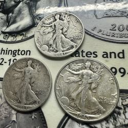 Lot of 3 - Walking Liberty Half Dollars (1941D,1943S,1945) 1 without mint mark