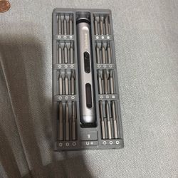 Soleiwear Rechargeable Cordless Electric Screwdriver