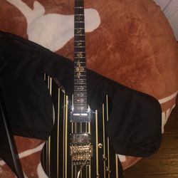Syn Gates Sustainiac Custom-s Gold And Black Striped