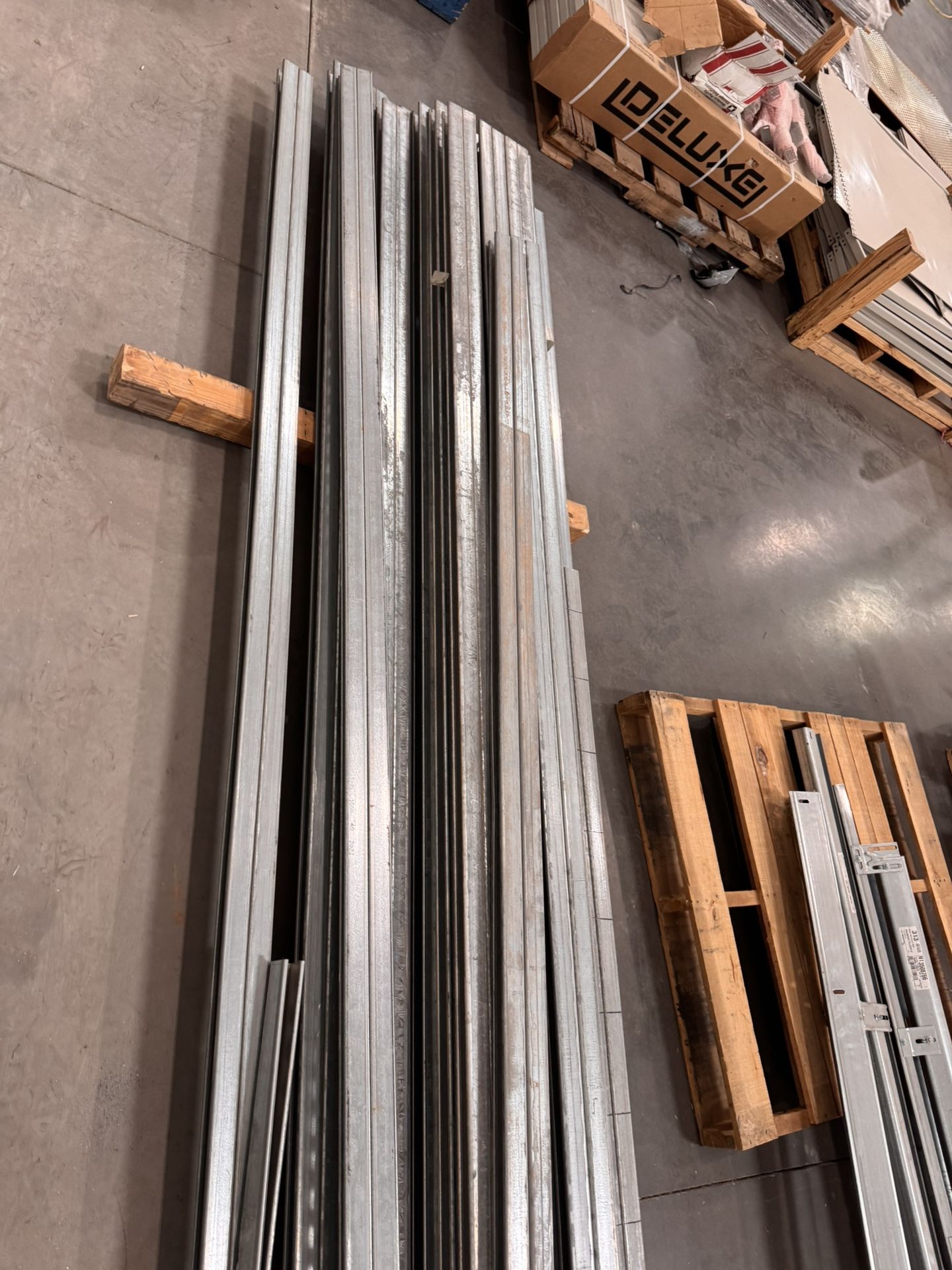 Deep Strut And Double Deep Strut