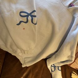 Edikted sweater size M