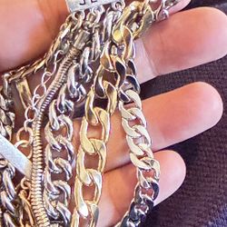 A Designer Five Silver And Gold Colors Chains Bracelet 
