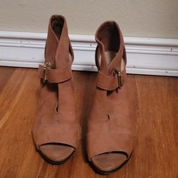 Brown Heels 