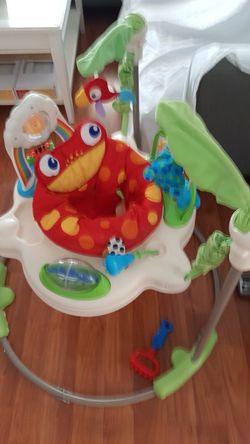 Baby bouncer