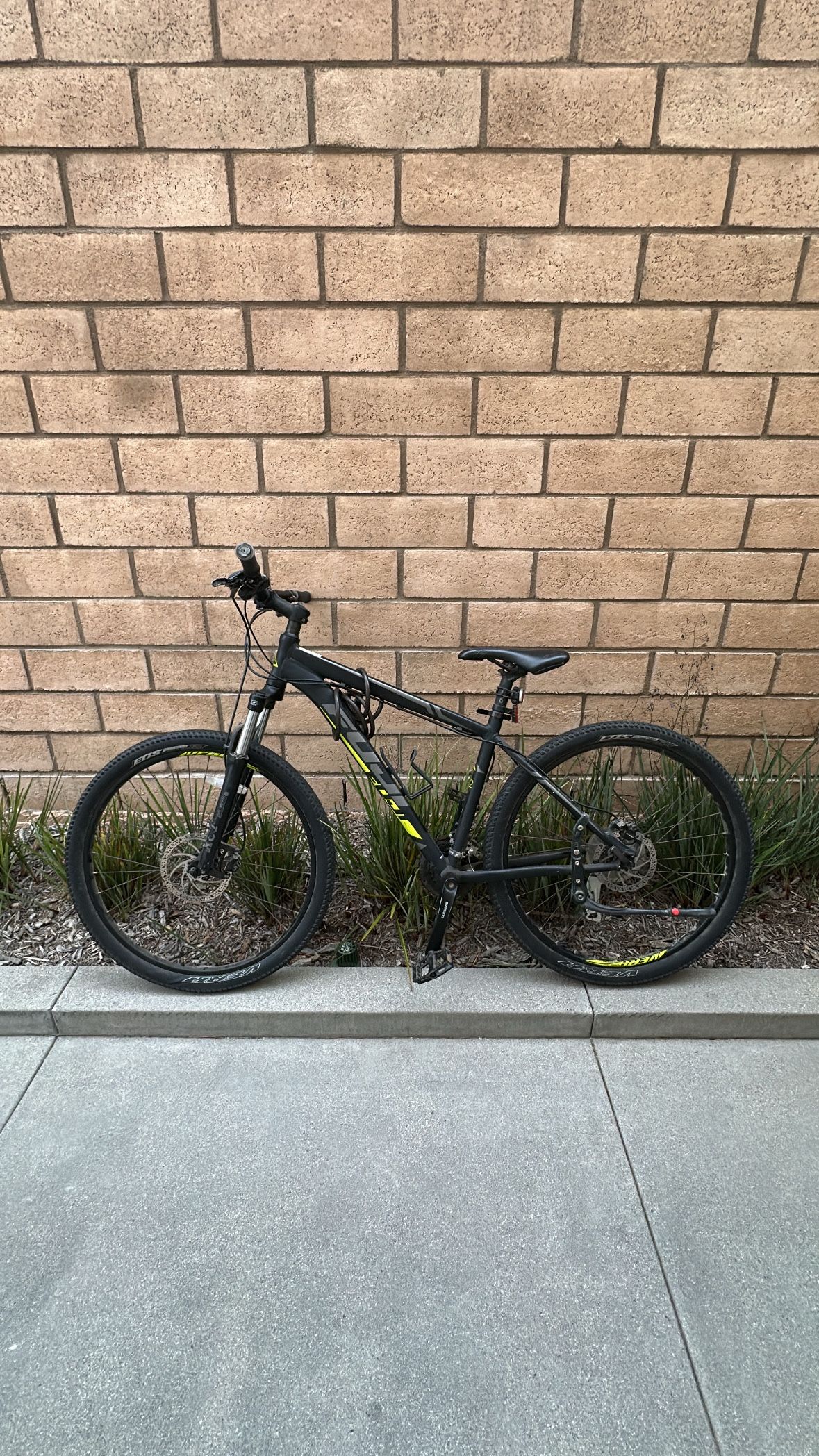 mountain bike