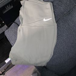 Nike Zenvy Dry Fit Size Xs 