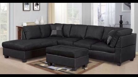 BLACK SECTIONAL WITH OTTOMAN MICROFIBER NEW IN BOX
