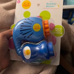 Brand New Bubble Make And Mini Blaster 