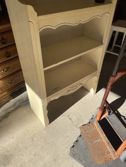 Thomasville Medium hutch
