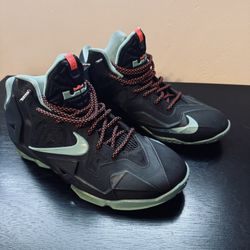 Nike LeBron 11 X1 “Jade” Diffused Black Youth Size Y7/ Women’s 8.5
