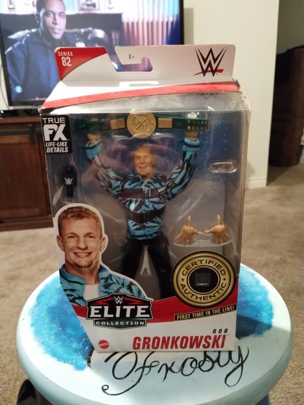 WWE Elite Collection "Rob Gronkowski"