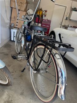 Lowrider Cruiser Bicycle with Chrome Wheels