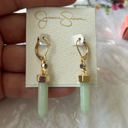 Jessica Simpson Green Stone Earrings New With Tag