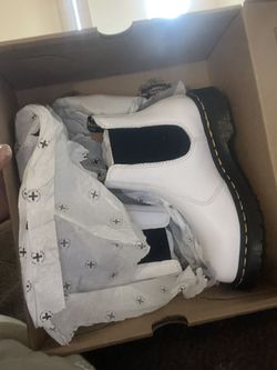 Dr Martens Size 5 Brand New