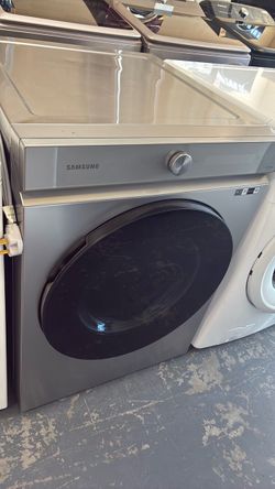Like new Samsung gas dryer front