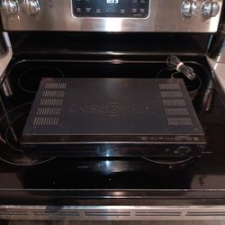 INSIGNIA BLU RAY PLAYER  NO REMOTE 