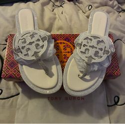 New Tory Burch Sandals - White Size 8