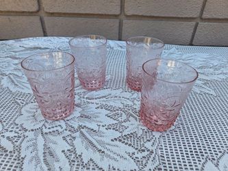 4 pink drinking glasses