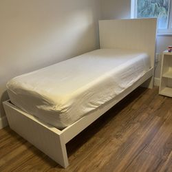 Crate Twin Bed With Nectar Matress 