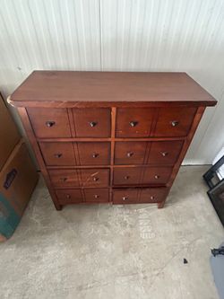 Dresser