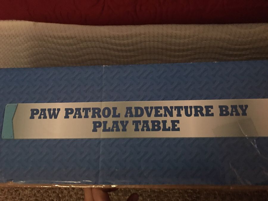 Paw Patrol Adventure Bay Play table