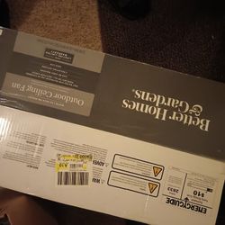 Ceiling Fan (Outdoor). Can use Indoors