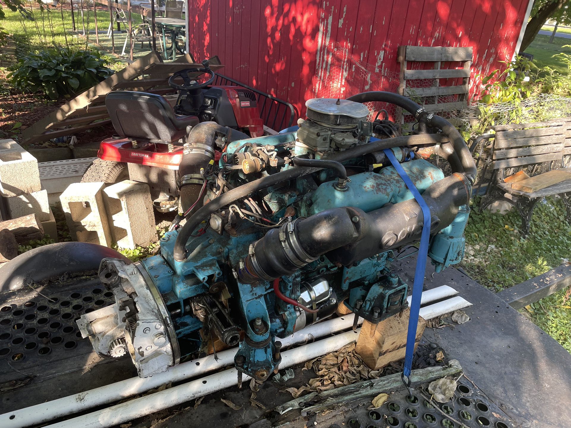 OMC Stringer 235 HP- Engine and Lower Unit