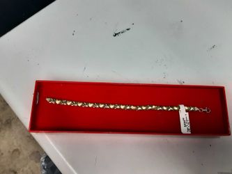 Bracelet - Yellow Gold 10k (.417) 4.2 grams 4 inch