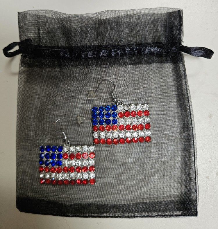 American Flag Rhinestone Pierced Earrings New Without Tags