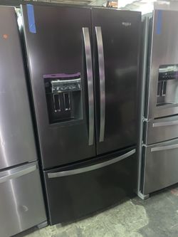 New scratch & dent Whirlpool 36in. Black stainless french doors fridge with 6 months warranty