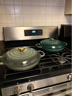 I’m selling the light green one 250$