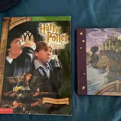 Harry Potter Art Coloring Book & Hogwarts Yearbook 