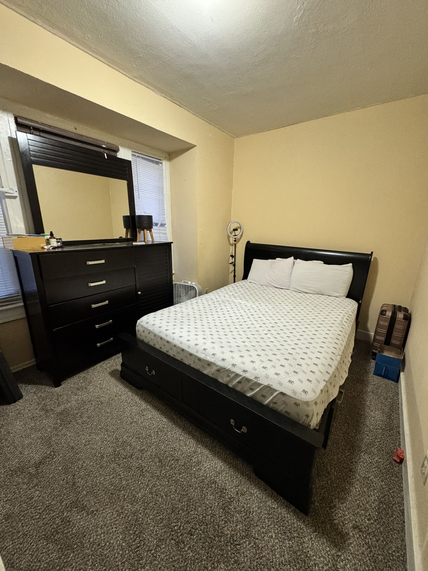 BED AND DRESSER
