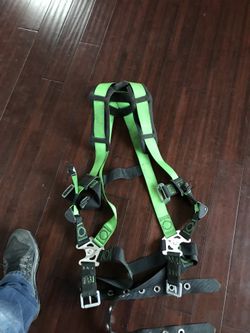 Miller revolution harness