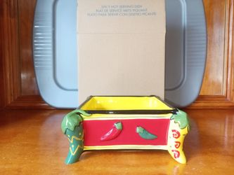 Avon Spicy Hot Serving Dish