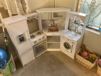 Kids Kitchen For Sale Please Make Offer 
