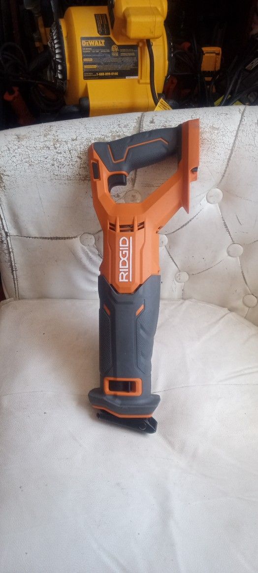 SAWSALL RIDGID 18V